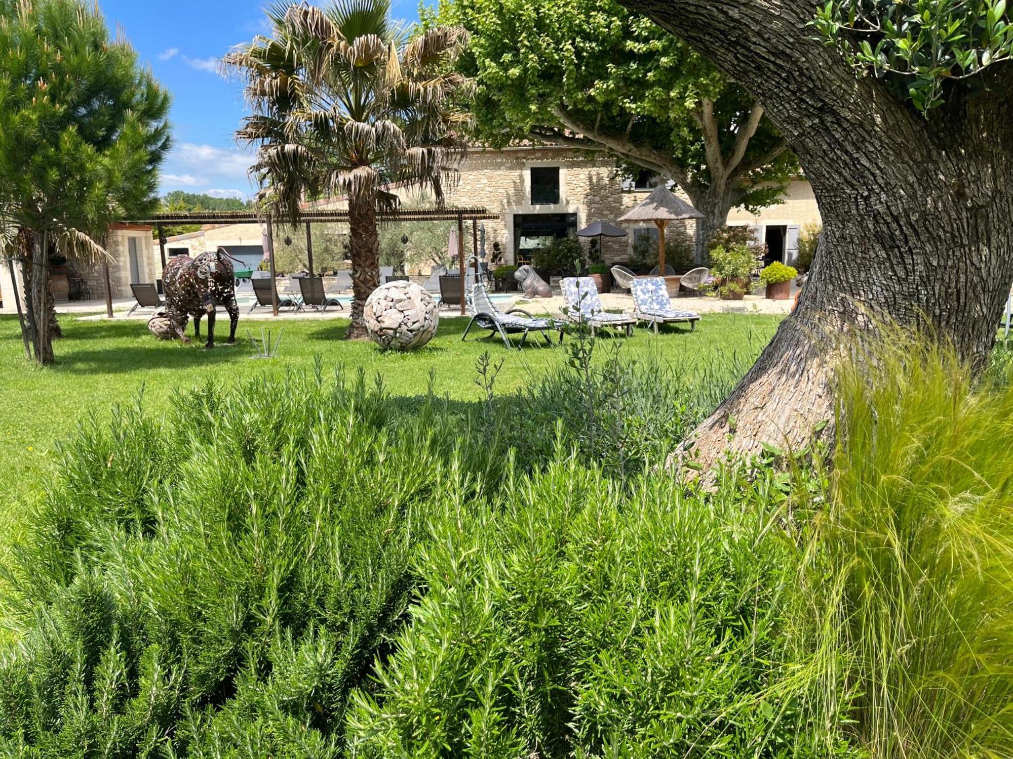 Mas De Nonin St Remy De Provence Hotell Noves Exteriör bild