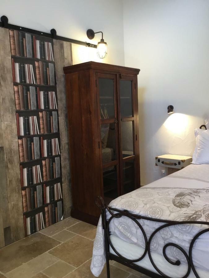 Mas De Nonin St Remy De Provence Hotell Noves Exteriör bild